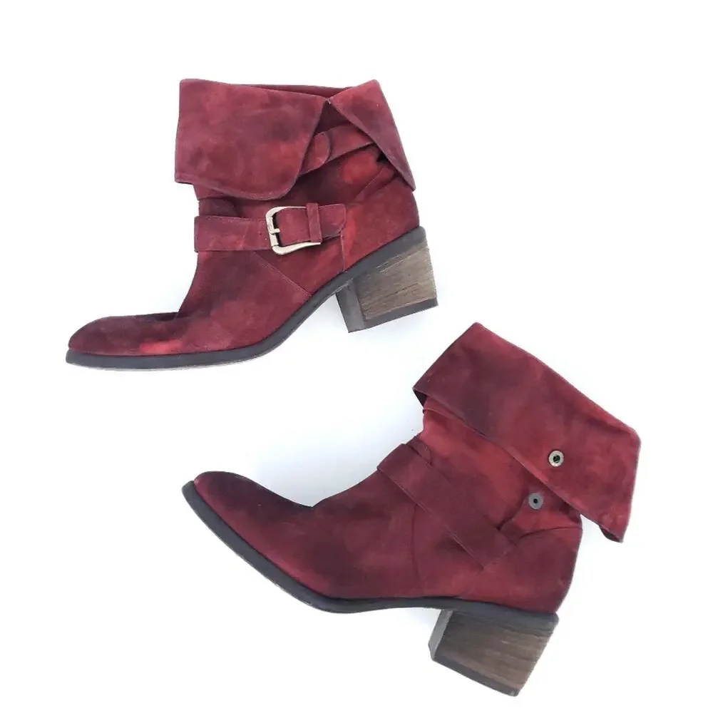 Donald J. Pliner Suede Boots Booties Red 8M Burgundy Maroon Western Couture